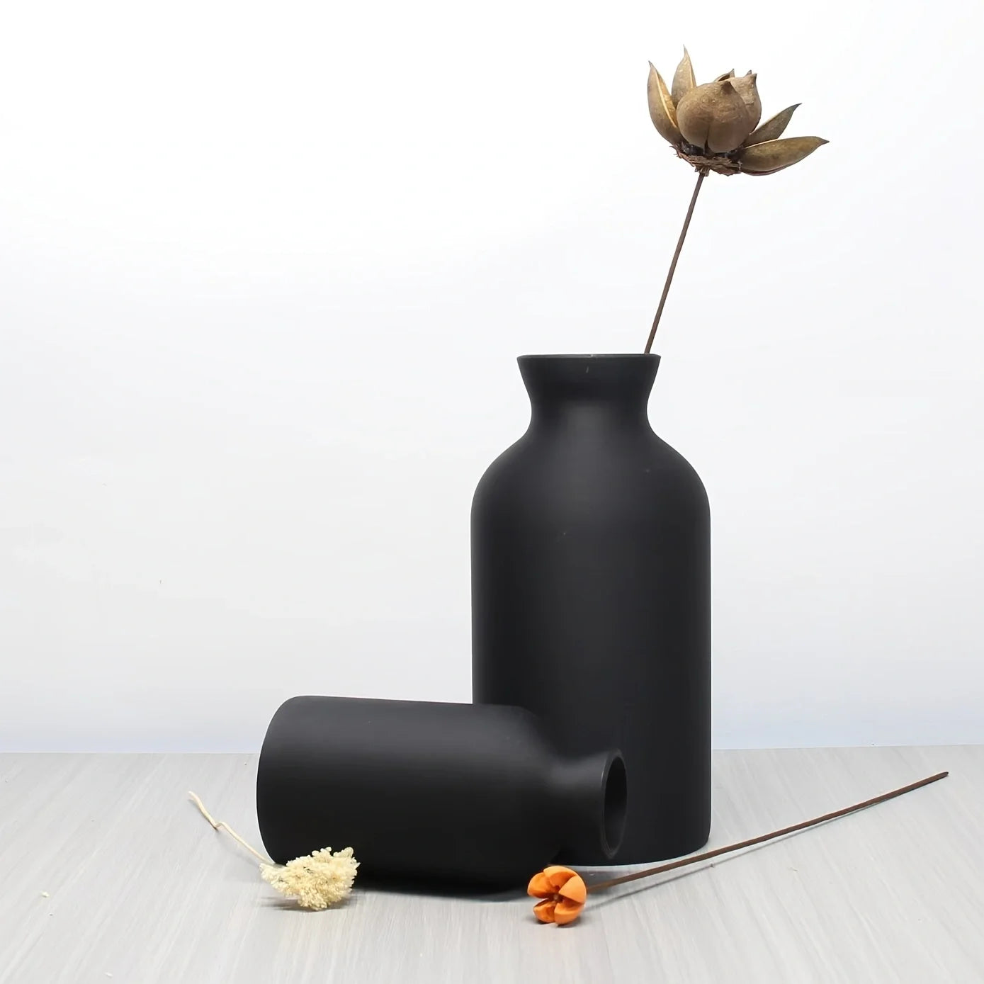 2 Elegant Black Plastic Vases - Bohemian Decorative Centerpiece for Home, Office and Living Room