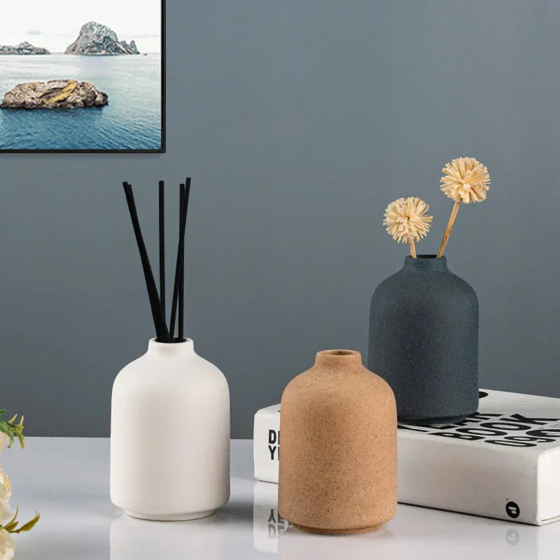 Mini Ceramic Vase Aromatherapy Bottle Ornament Creative Dry Flower Matte Glazed Decoration Hydroponic Small Vase Home Decoration